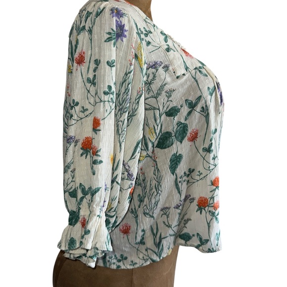 Laura Ashley Botanical Floral Cropped Blouse, thin crinkle gauze, women’s XL - Picture 2 of 10
